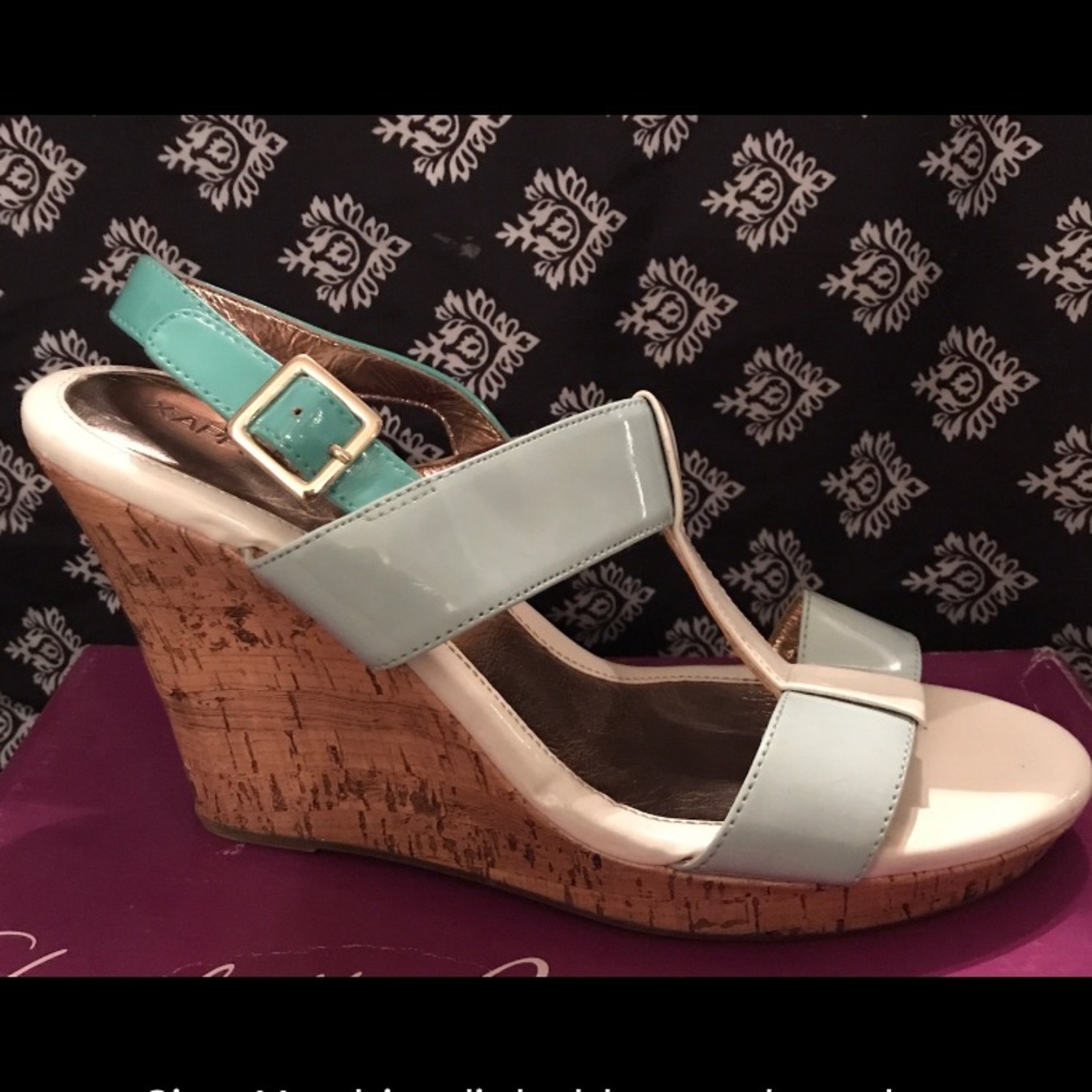 Summer wedge, white and teal, Size 11